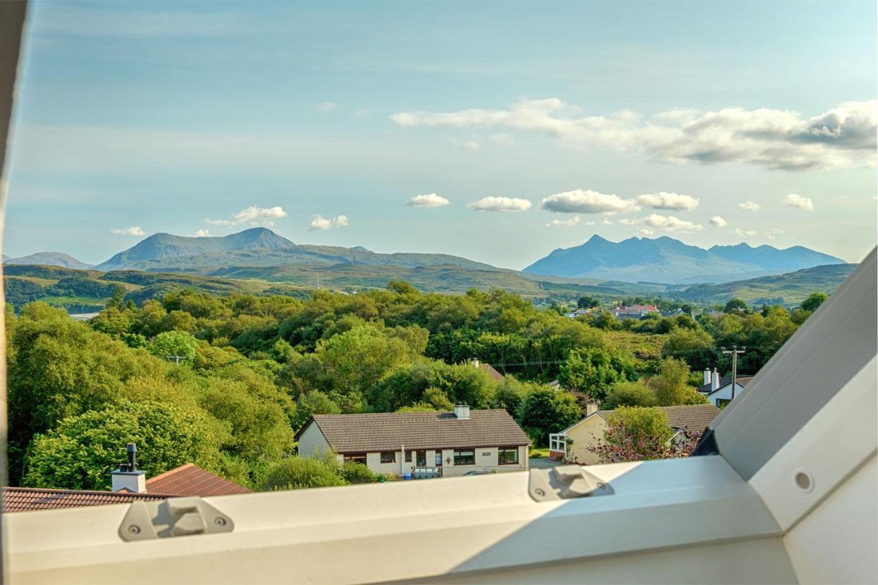 The Walk-Up Apartamento Portree Exterior foto